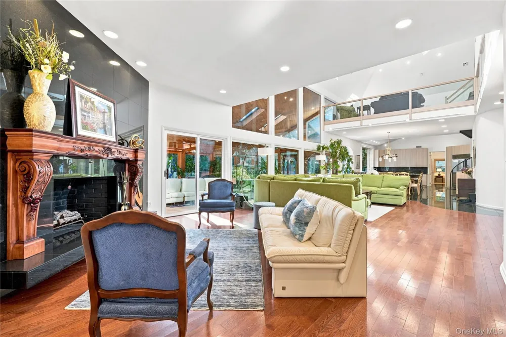 9 Swan Place Nissequogue, NY 11780