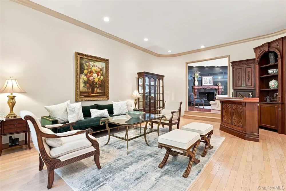 9 Swan Place Nissequogue, NY 11780