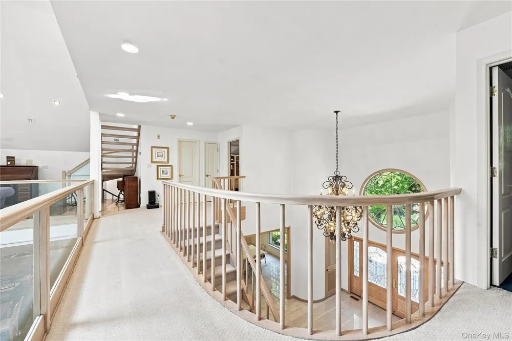 9 Swan Place Nissequogue, NY 11780