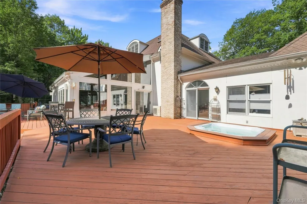 9 Swan Place Nissequogue, NY 11780