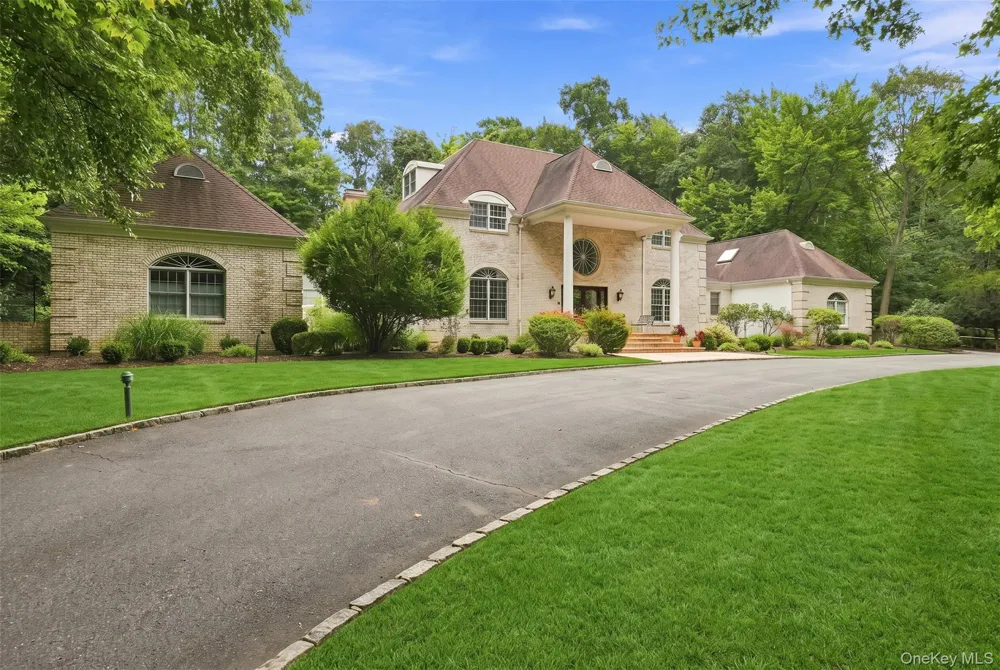 9 Swan Place Nissequogue, NY 11780