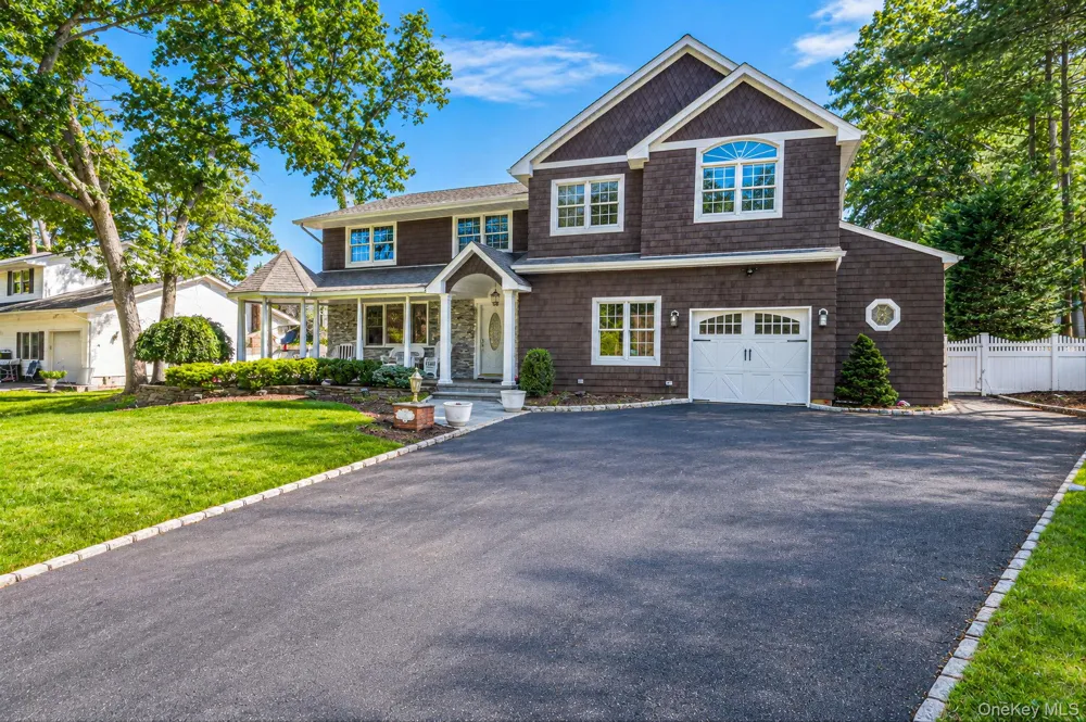 3 Saggese Lane Nesconset, NY 11767