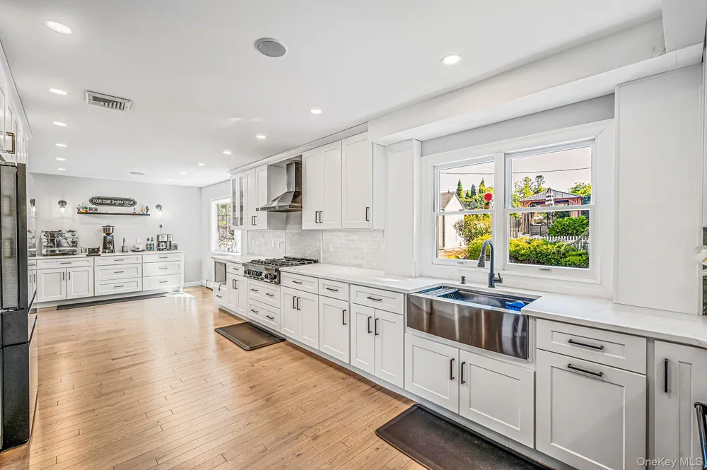 3 Saggese Lane Nesconset, NY 11767