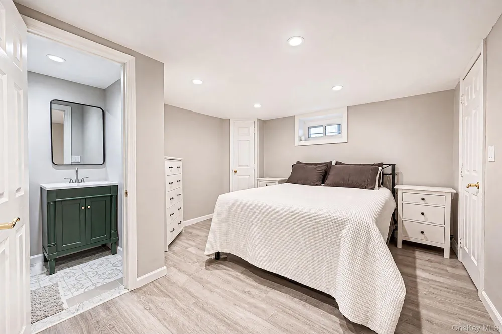 3 Saggese Lane Nesconset, NY 11767