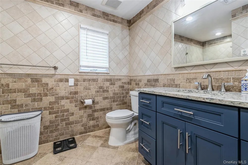27 Greenlawn Boulevard Valley Stream, NY 11580