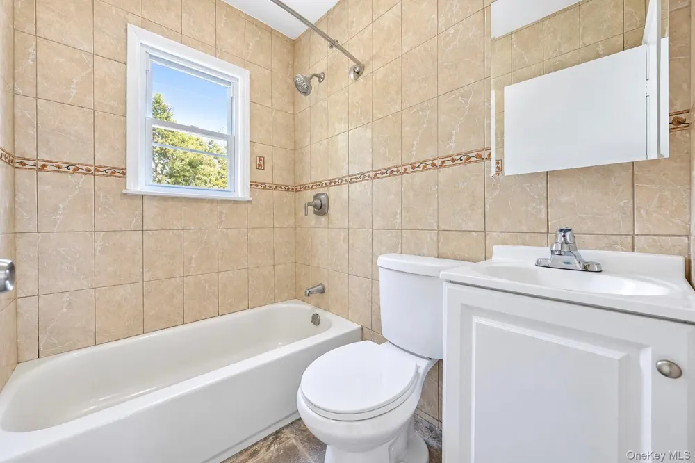 55 S 32nd Street Wyandanch, NY 11798