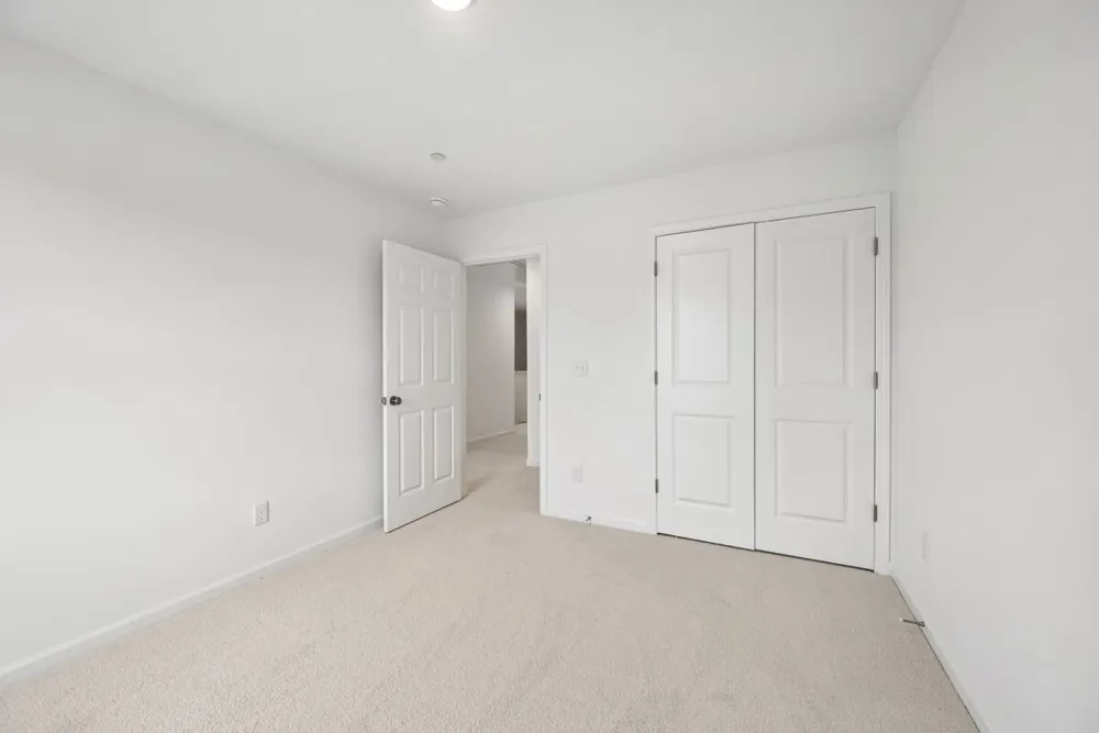 2599 Peaceful Valley Dr Columbia, TN 38401