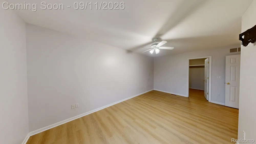 29821 Cathy Lane Chesterfield Township, MI 48047