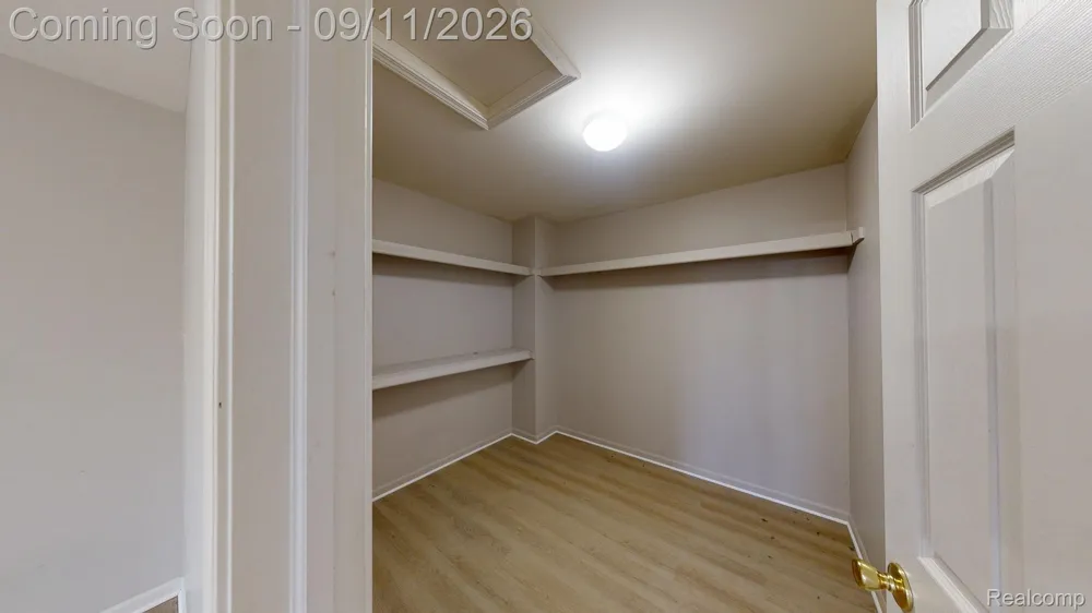 29821 Cathy Lane Chesterfield Township, MI 48047
