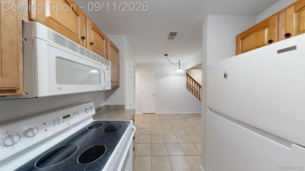 29821 Cathy Lane Chesterfield Township, MI 48047