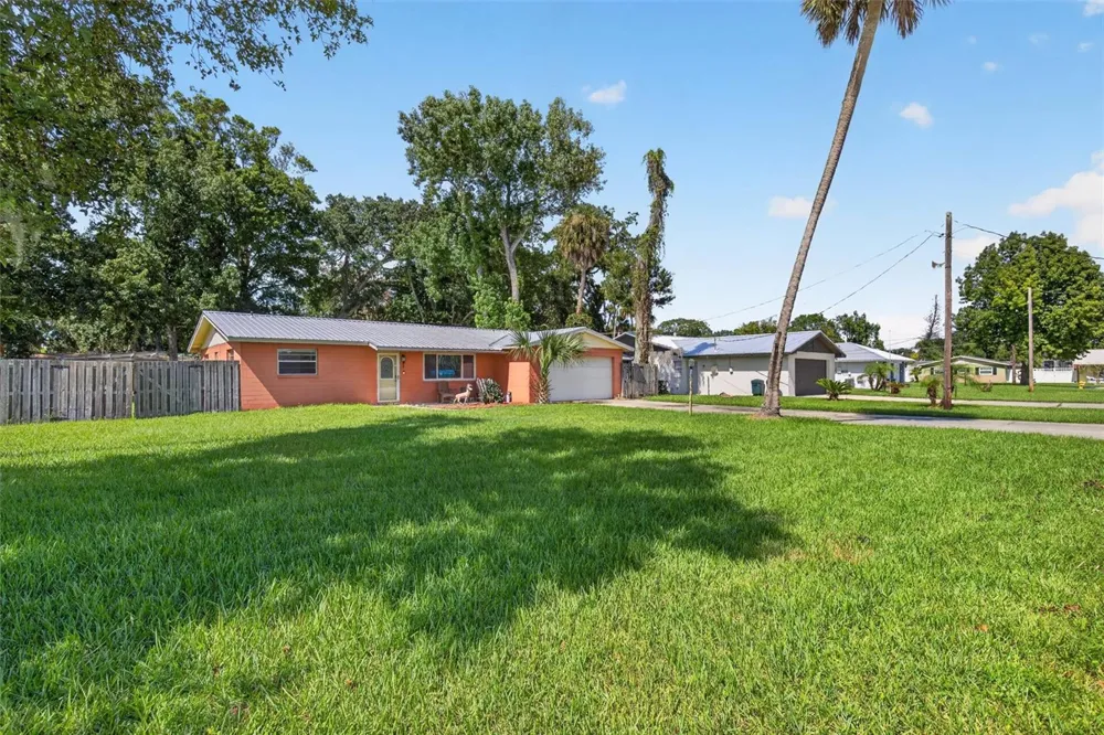 706 BOSTON AVENUE South Daytona, FL 32119