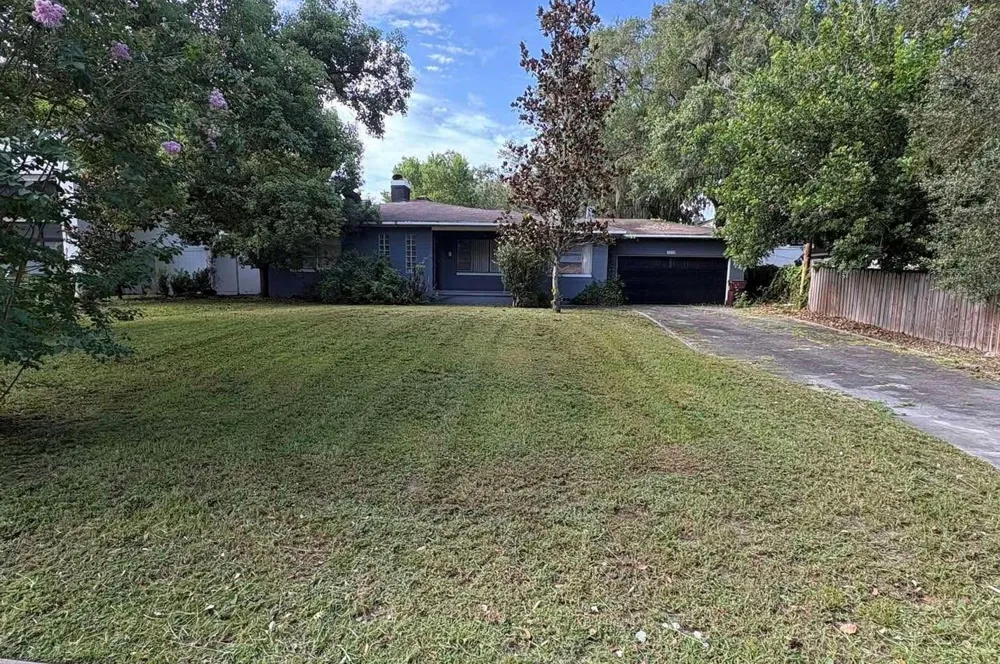 1212 DELANEY PARK DRIVE Orlando, FL 32806