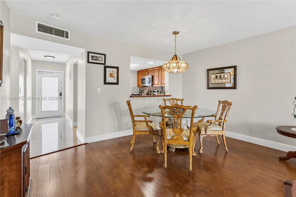 7688 NW 18 St #202 Margate, FL 33063