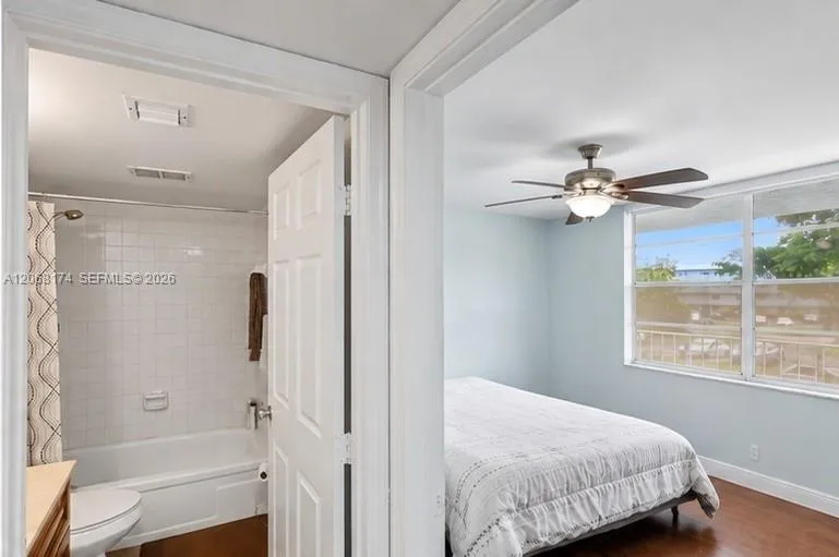 7688 NW 18 St #202 Margate, FL 33063