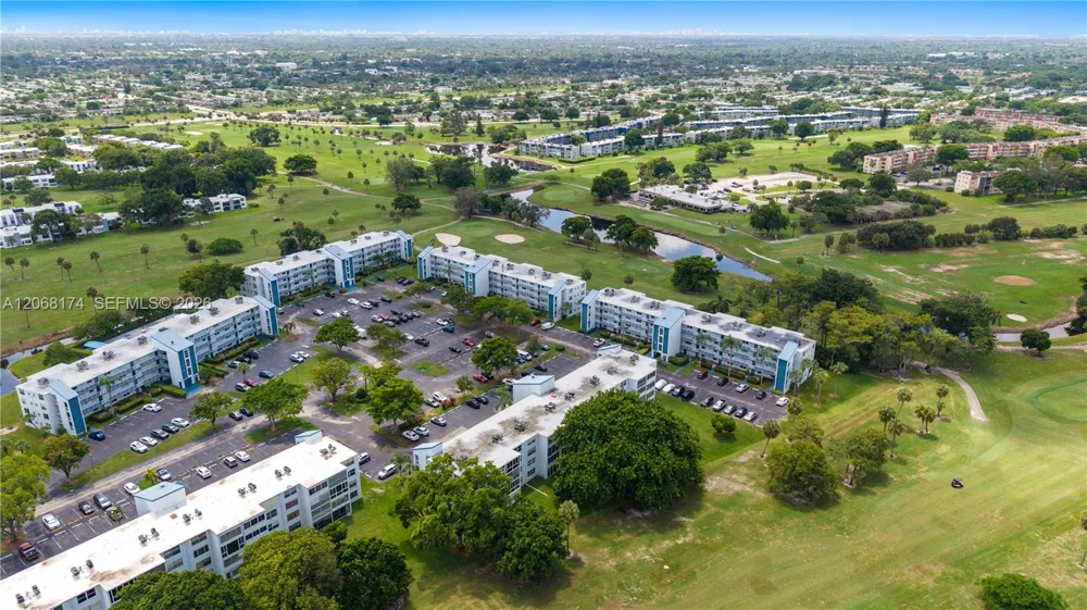 7688 NW 18 St #202 Margate, FL 33063