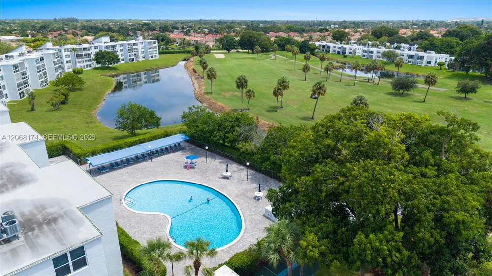 7688 NW 18 St #202 Margate, FL 33063