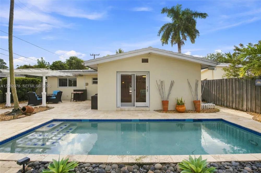 4620 NE 5th Ave Oakland Park, FL 33334