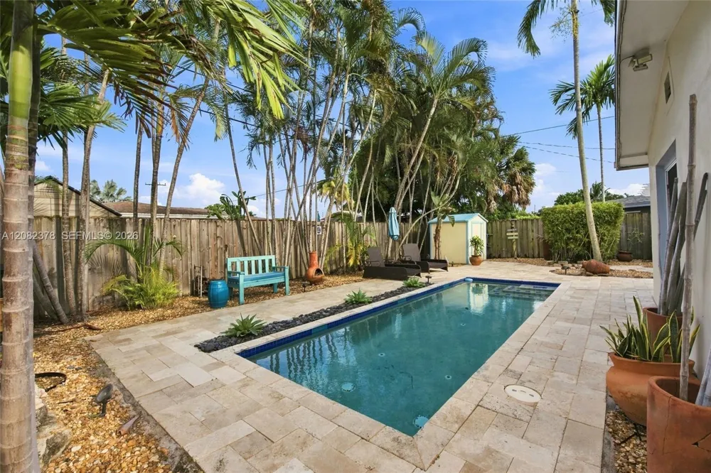 4620 NE 5th Ave Oakland Park, FL 33334