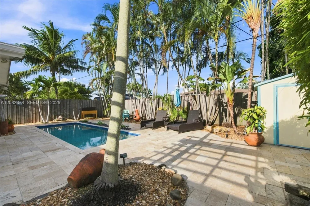 4620 NE 5th Ave Oakland Park, FL 33334