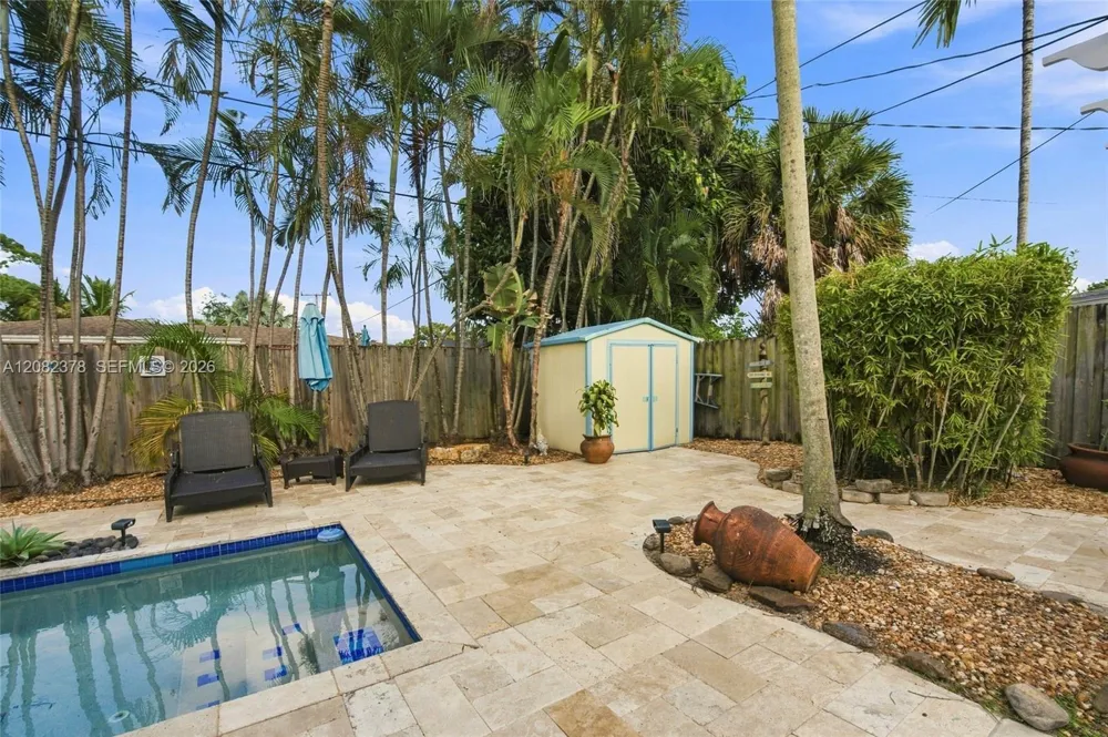 4620 NE 5th Ave Oakland Park, FL 33334