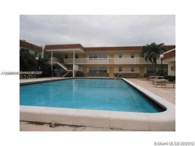 4163 SW 67th Ave #111C Davie, FL 33314