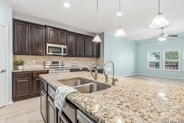 5473 CYPRESS PT Cibolo, TX 78108