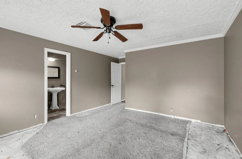 15502 Chichester Lane Jersey Village, TX 77040