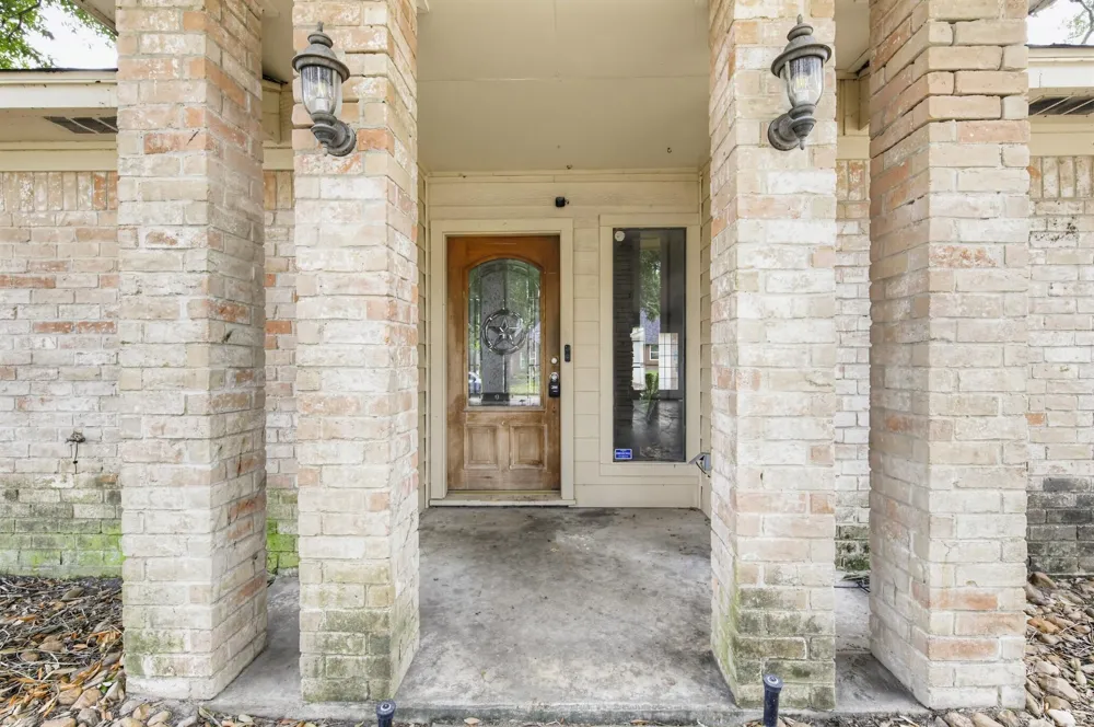 15502 Chichester Lane Jersey Village, TX 77040