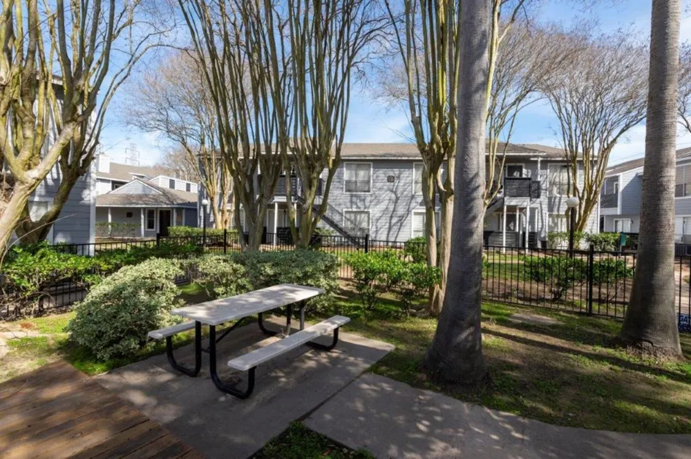 15603 Gulf Freeway #2803 Hockley, TX 77598