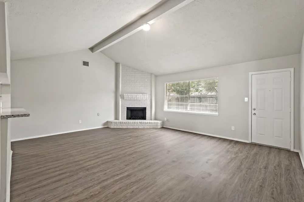 4319 Windrift Drive Houston, TX 77066