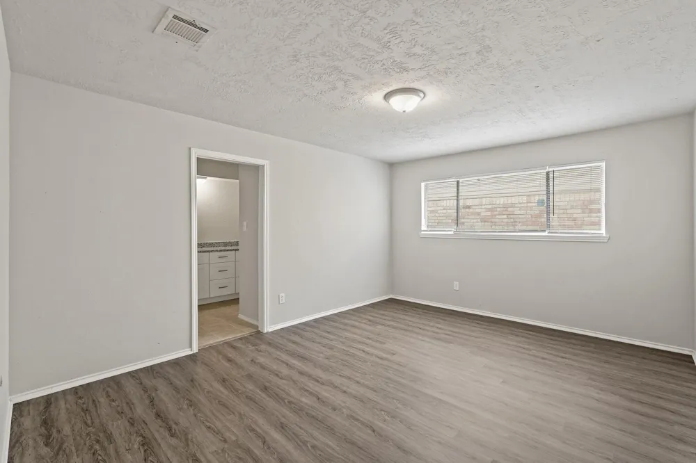 4319 Windrift Drive Houston, TX 77066