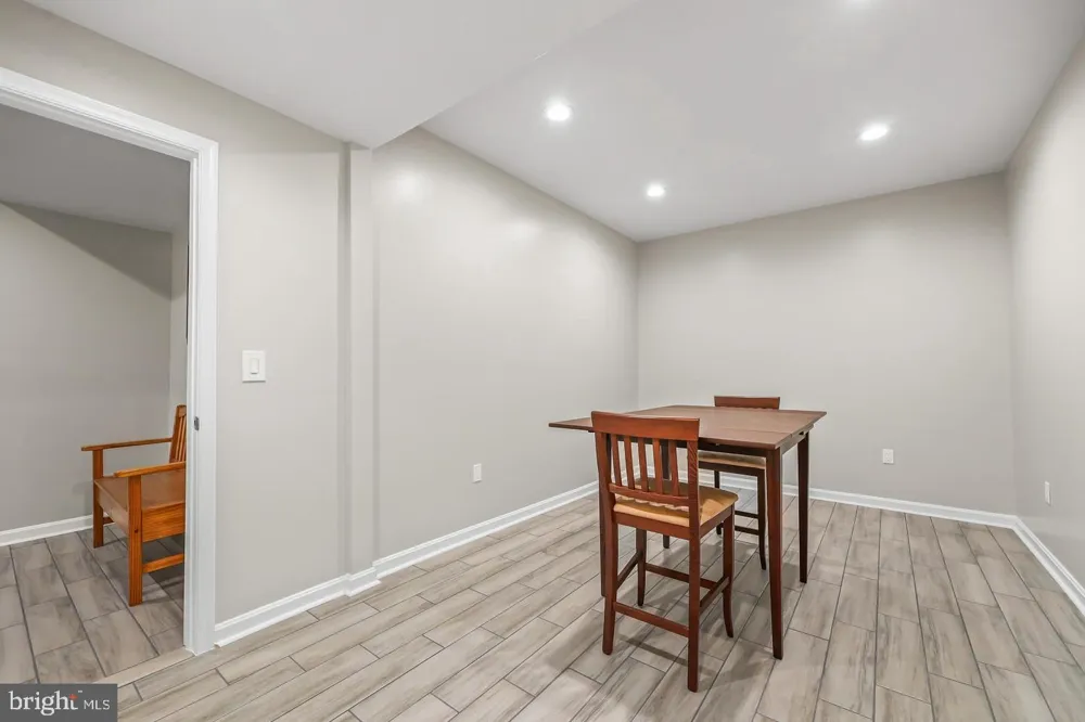 7022 BARCLAY DRIVE Fredericksburg, VA 22407