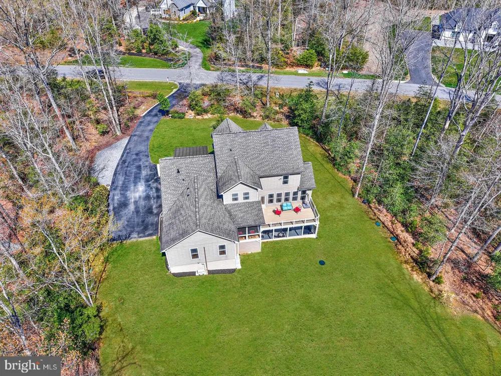 7022 BARCLAY DRIVE Fredericksburg, VA 22407