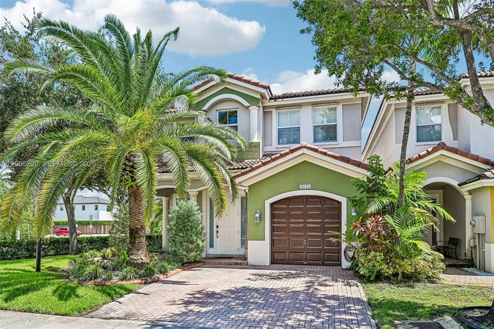 8175 NW 114th Pl Doral, FL 33178