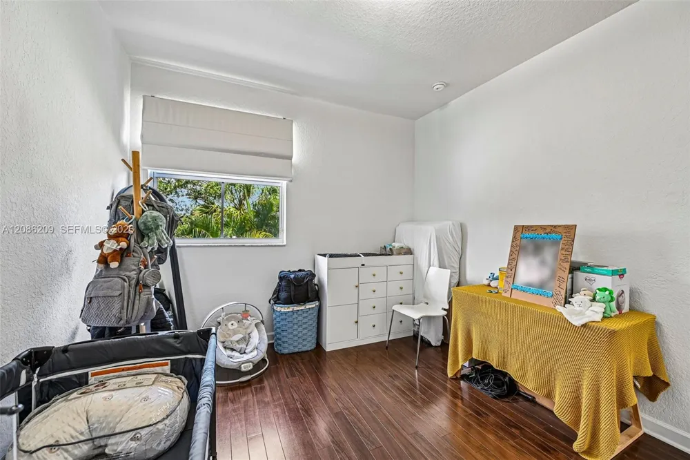 8175 NW 114th Pl Doral, FL 33178