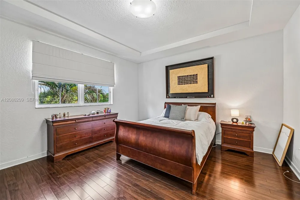 8175 NW 114th Pl Doral, FL 33178