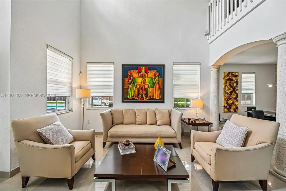 8175 NW 114th Pl Doral, FL 33178