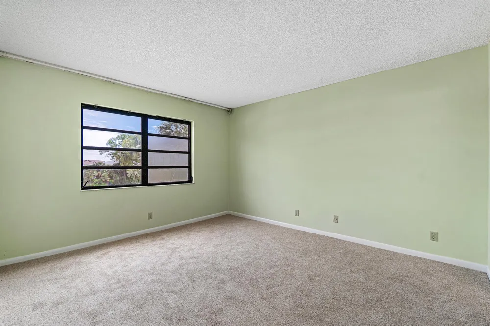 4640 LUCERNE LAKES BOULEVARD W #303 Lake Worth, FL 33467