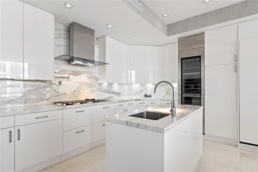 17749 Collins Ave #902 Sunny Isles Beach, FL 33160