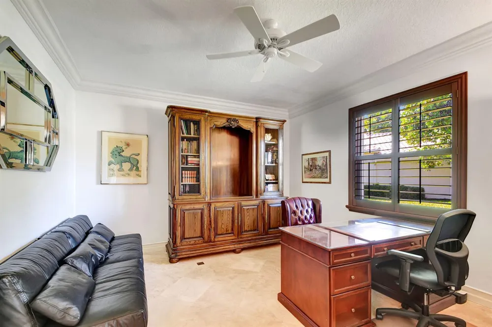 6579 PAVONE STREET Lake Worth, FL 33467