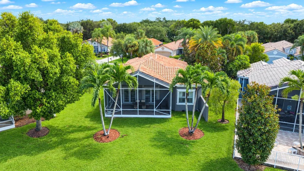 6579 PAVONE STREET Lake Worth, FL 33467