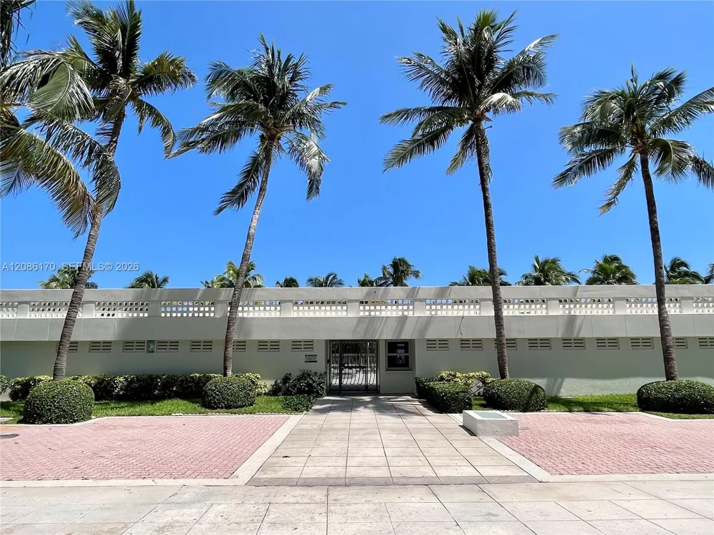 2899 Collins Ave #550 Miami Beach, FL 33140