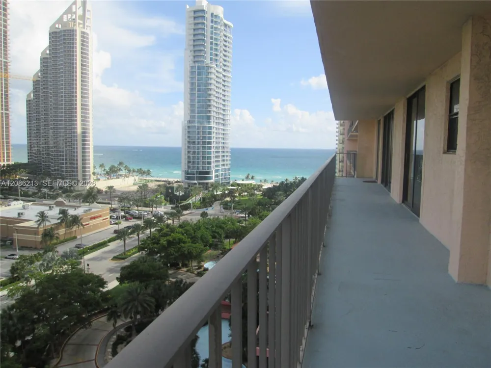210 174th St #1510 Sunny Isles Beach, FL 33160