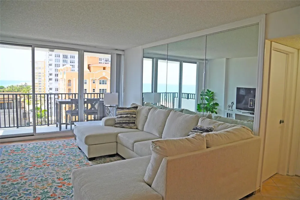 525 OCEAN BOULEVARD #923 Pompano Beach, FL 33062