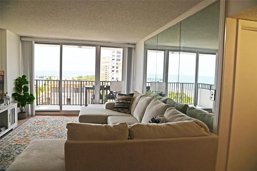 525 OCEAN BOULEVARD #923 Pompano Beach, FL 33062