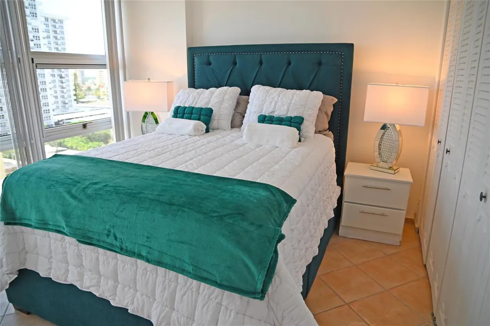 525 OCEAN BOULEVARD #923 Pompano Beach, FL 33062