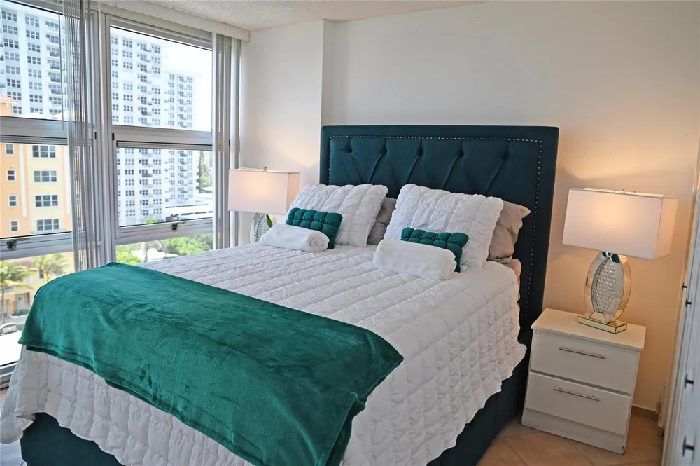 525 OCEAN BOULEVARD #923 Pompano Beach, FL 33062