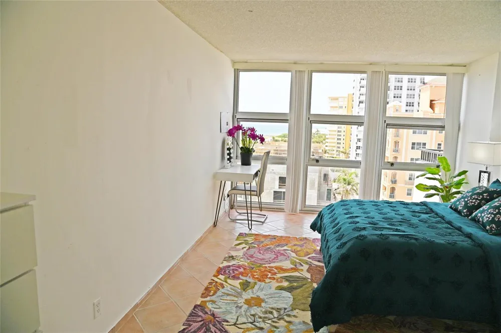 525 OCEAN BOULEVARD #923 Pompano Beach, FL 33062