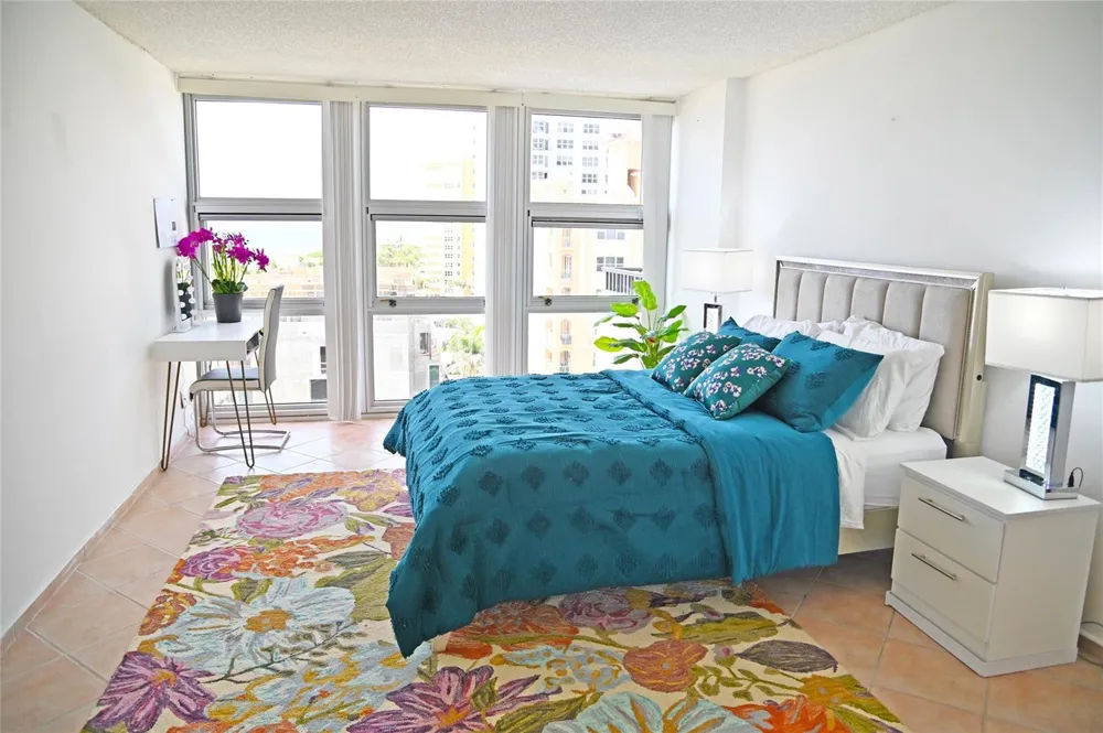 525 OCEAN BOULEVARD #923 Pompano Beach, FL 33062