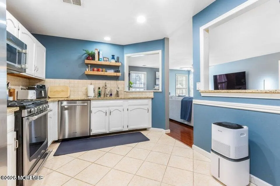 334 Mayfair Place Morganville, NJ 07751